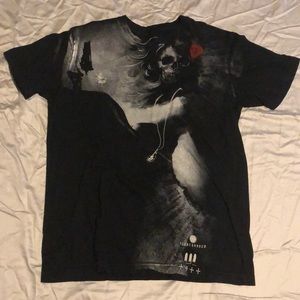 Skygraphx T-shirt *RARE PRINT*